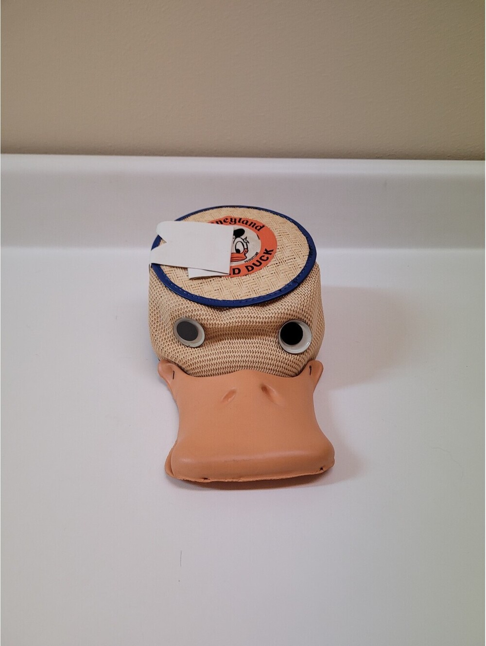 vintage 1970s disney parks donald duck hat disney memorabilia